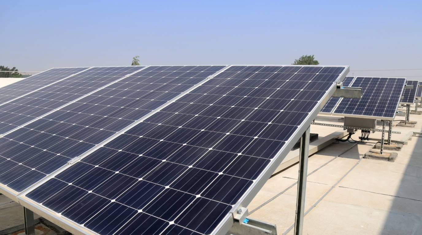 Choosing-Between-6.6kW-and-10kW-Solar-for-Parramatta-Homes Blog Feature image